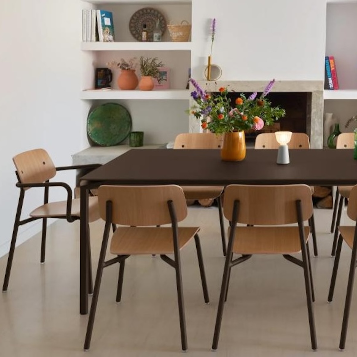 Table mat velouté 195x95cm CALVI Fermob Indoor bleu abysse
