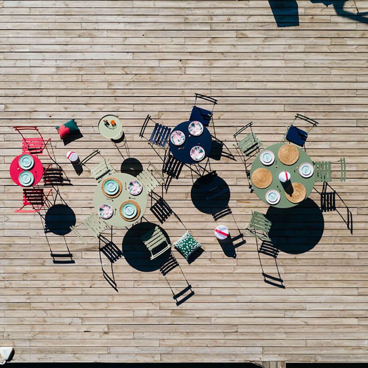 Table ronde 117cm BISTRO Fermob vert romarin