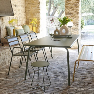Tabouret-table d’appoint H45 COCOTTE Fermob tilleul