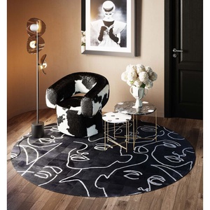 Tapis 250cm ART FACES Kare Design
